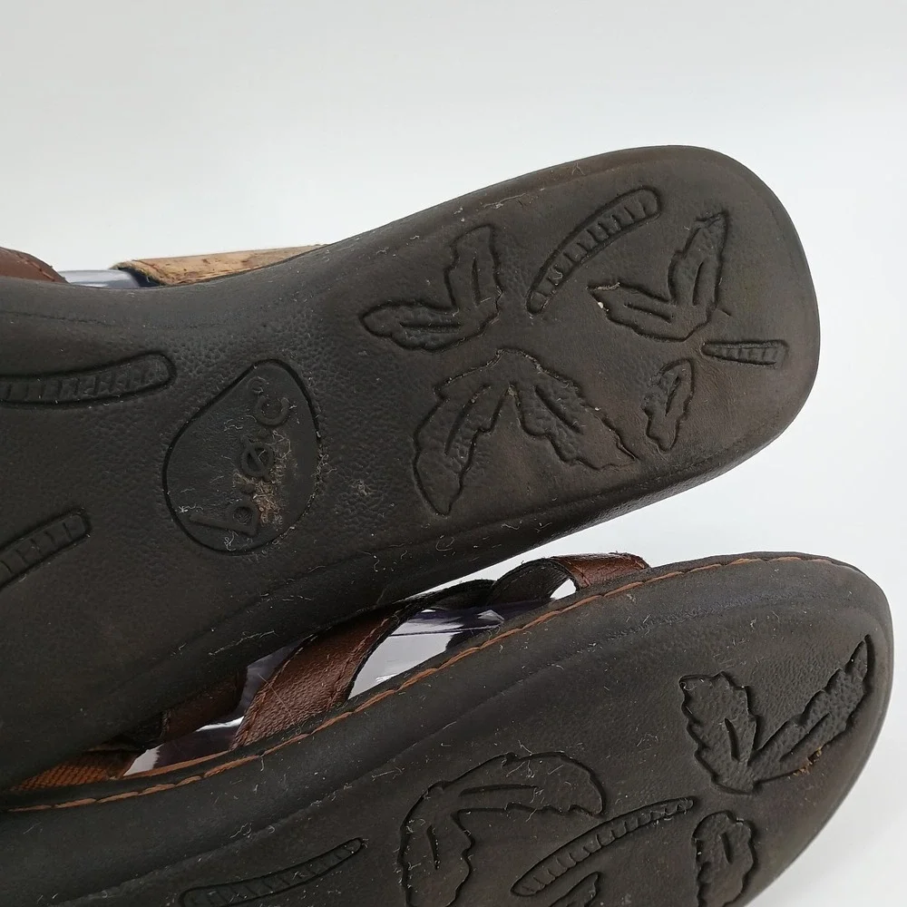 BOC  Thong Womens Brown Outdoor Beach Sandals Size 8 Cork Look Strap Slip On